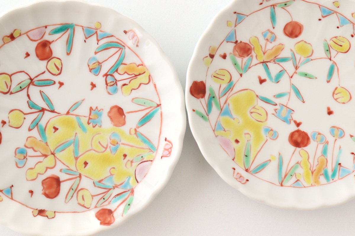 Ginshu Kiln Small Round Plate Chrysanthemum 12cm/4.7in | Kutani Ware