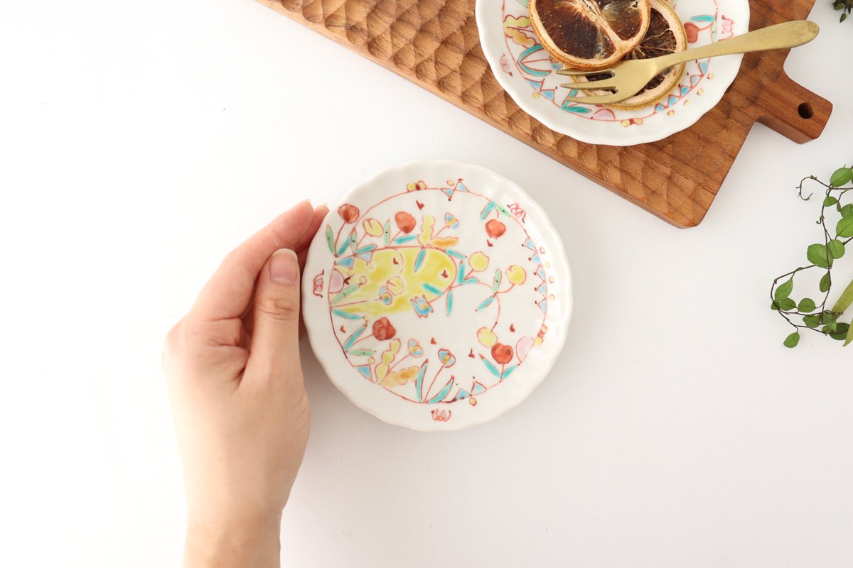 Ginshu Kiln Small Round Plate Chrysanthemum 12cm/4.7in | Kutani Ware