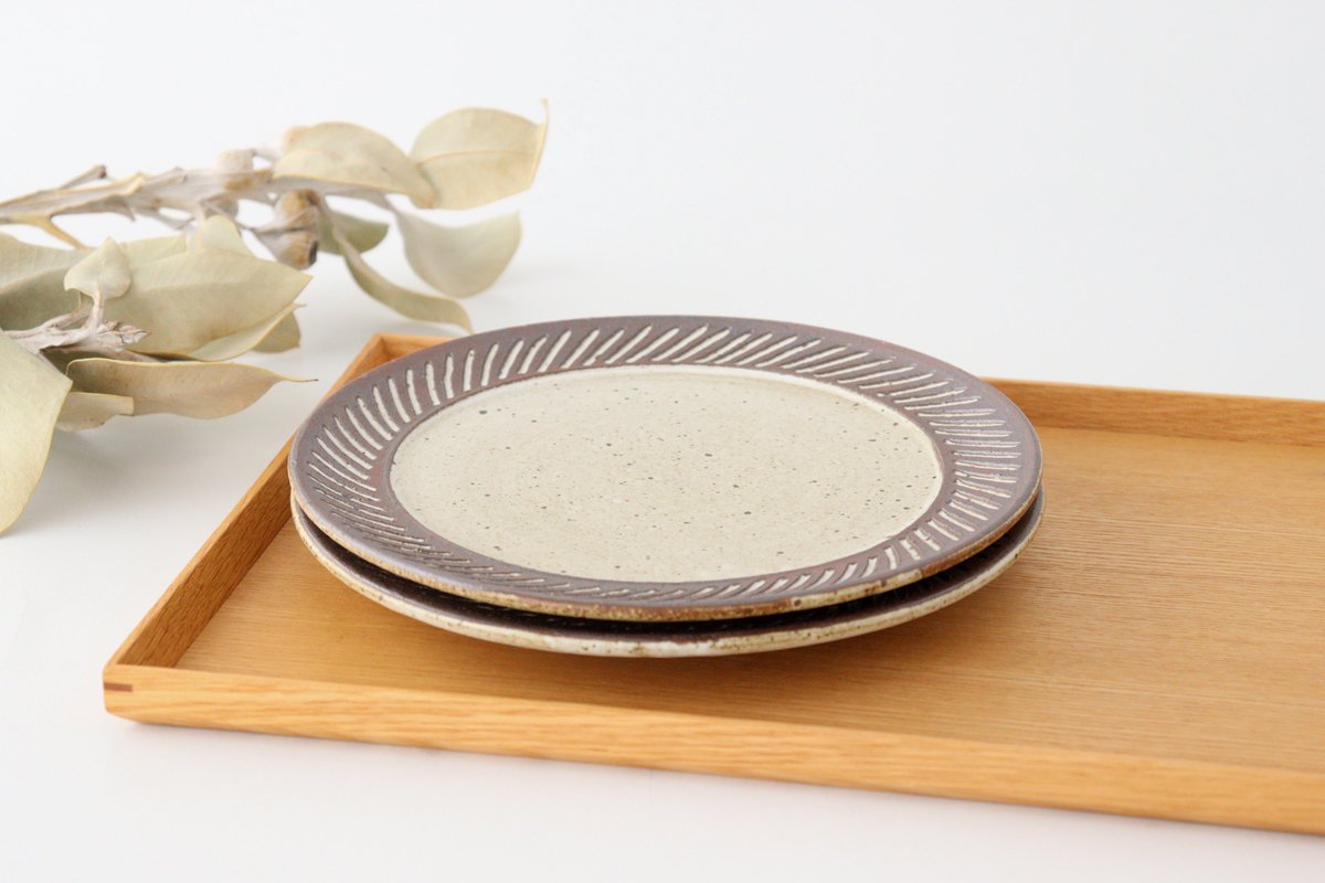tomaru Plate Shinogi 21cm/8.3in | Shigaraki Ware