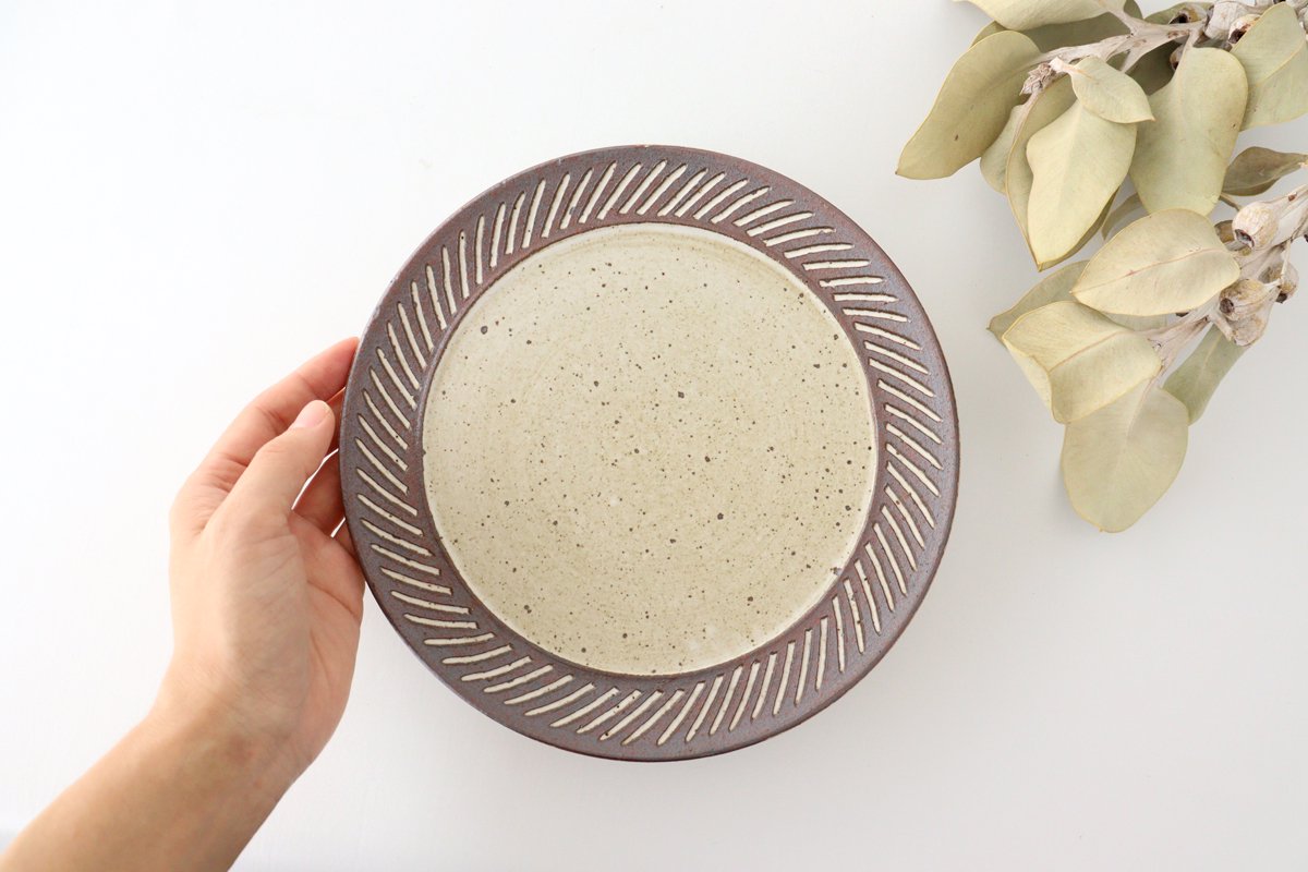 tomaru Plate Shinogi 21cm/8.3in | Shigaraki Ware