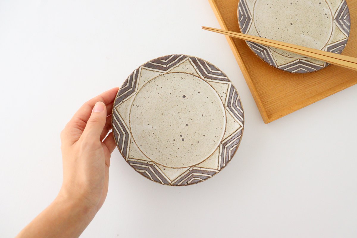 tomaru Plate Star 15cm/5.9in | Shigaraki Ware