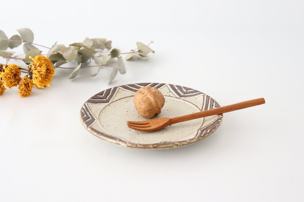 tomaru Plate Star 15cm/5.9in | Shigaraki Ware