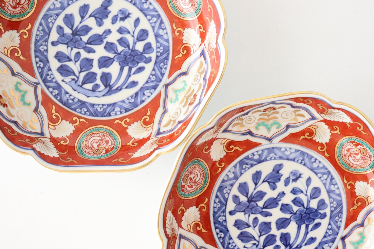 Rinkurou Kiln Small Bowl Old Imari Style Flower-pattern | Kobachi Hasami Ware