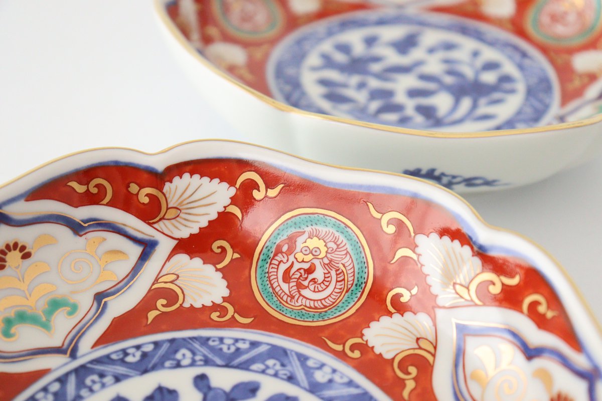 Rinkurou Kiln Small Bowl Old Imari Style Flower-pattern | Kobachi Hasami Ware