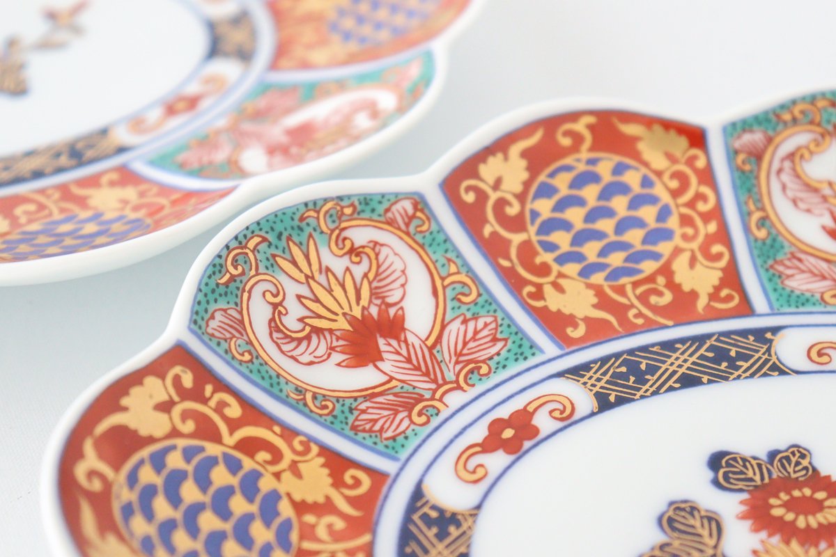 Rinkurou Kiln Oval Plate Old Imari Chrysanthemum Pattern 19cm/7.5in | Hasami Ware