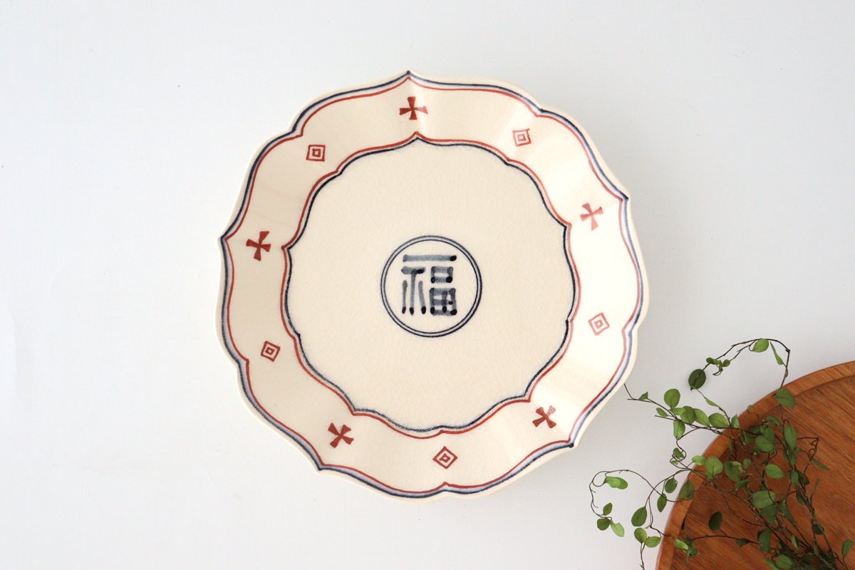 Bellflowershaped Plate Fuku Semi-Porcelain 21cm/8.3in | Arita Ware