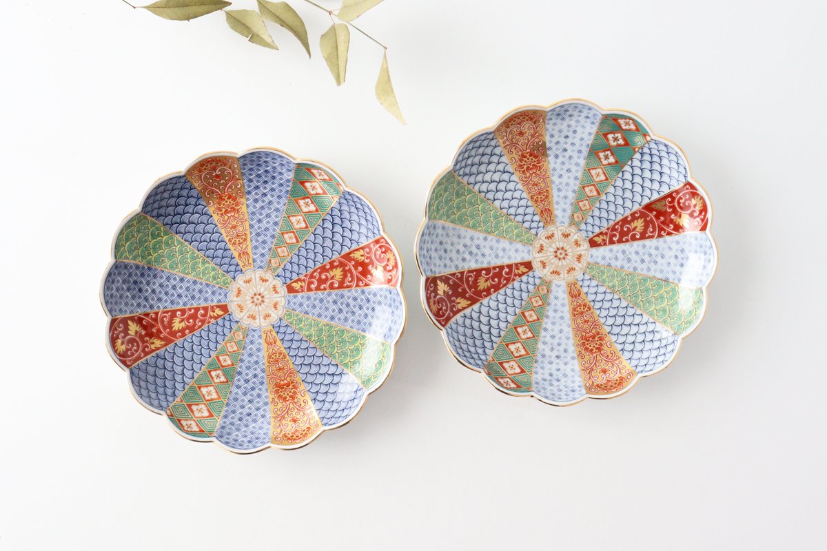 Rinkurou Kiln Chrysanthemum Shaped Plate Old Imari Pattern Red&Green 15cm/5.9in | Hasami Ware