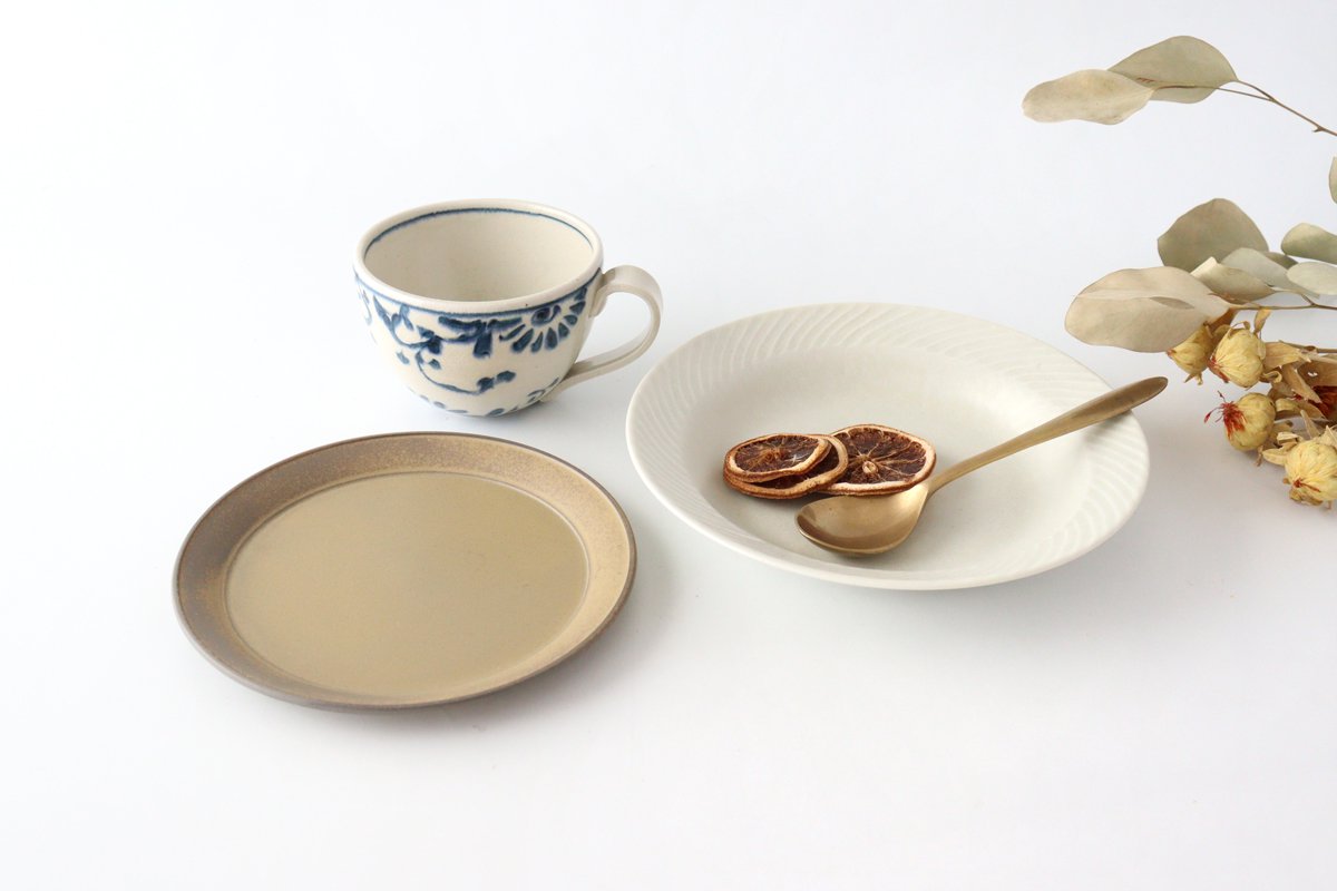 Laurel Deep Plate White 21cm/8.3in l Mino Ware