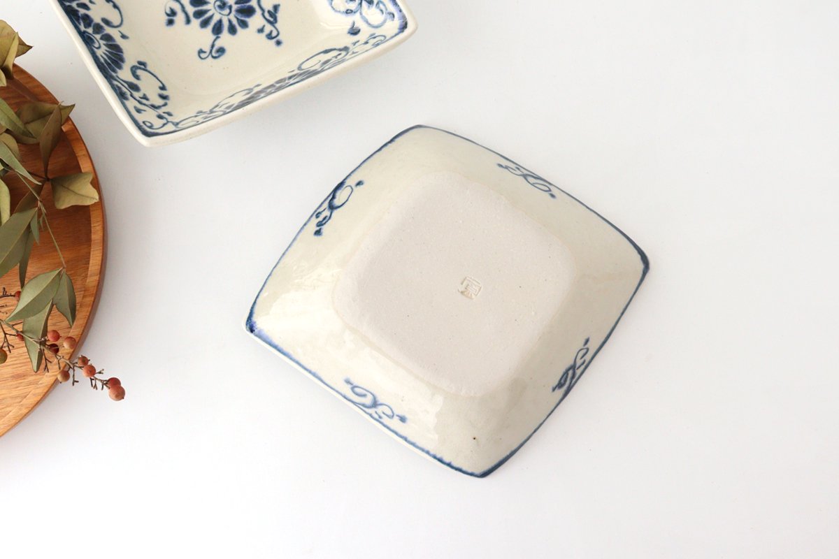 Diamond-shaped Bowl Blue Flower Annan | Serving Bowl Mino Ware