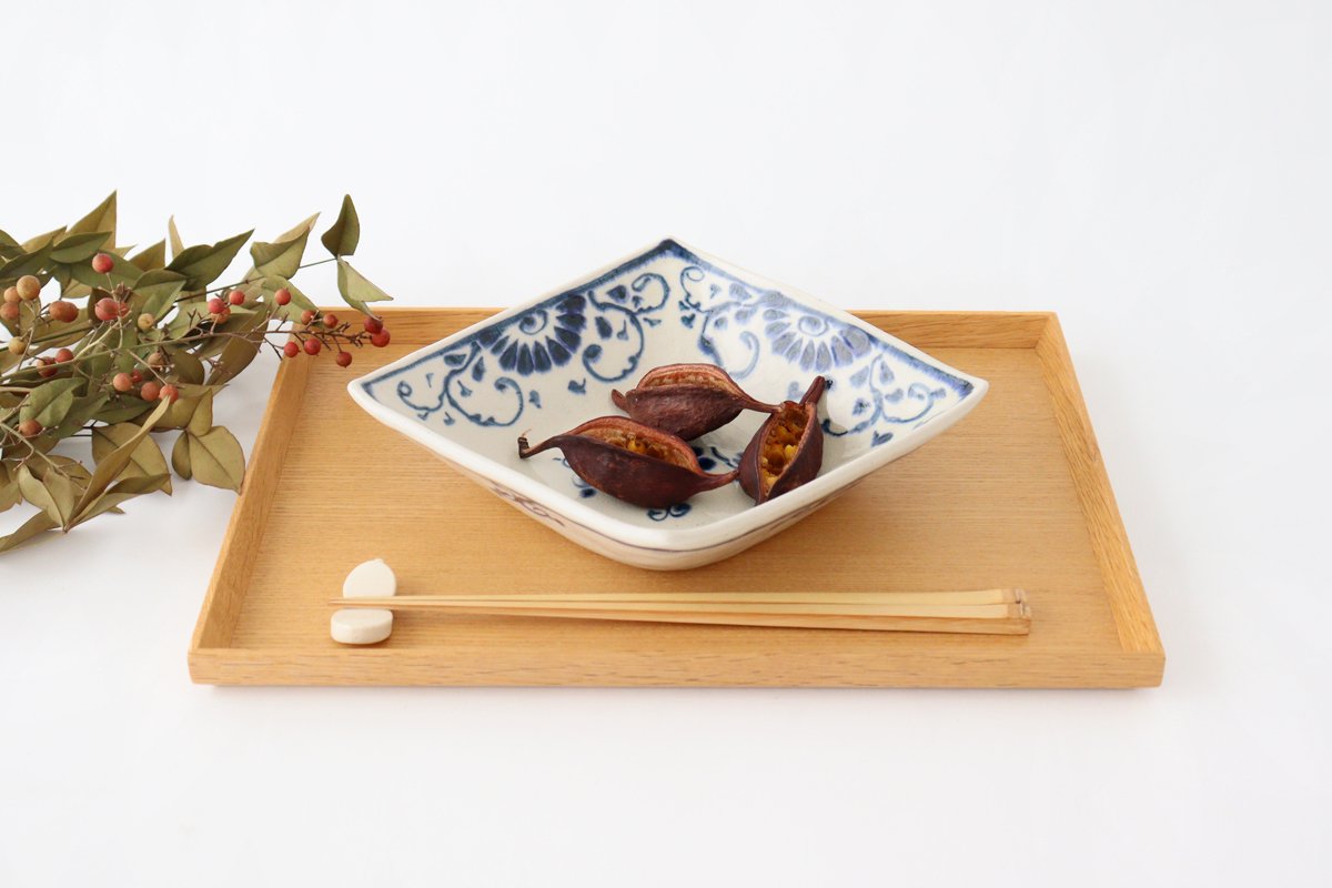 Diamond-shaped Bowl Blue Flower Annan | Serving Bowl Mino Ware