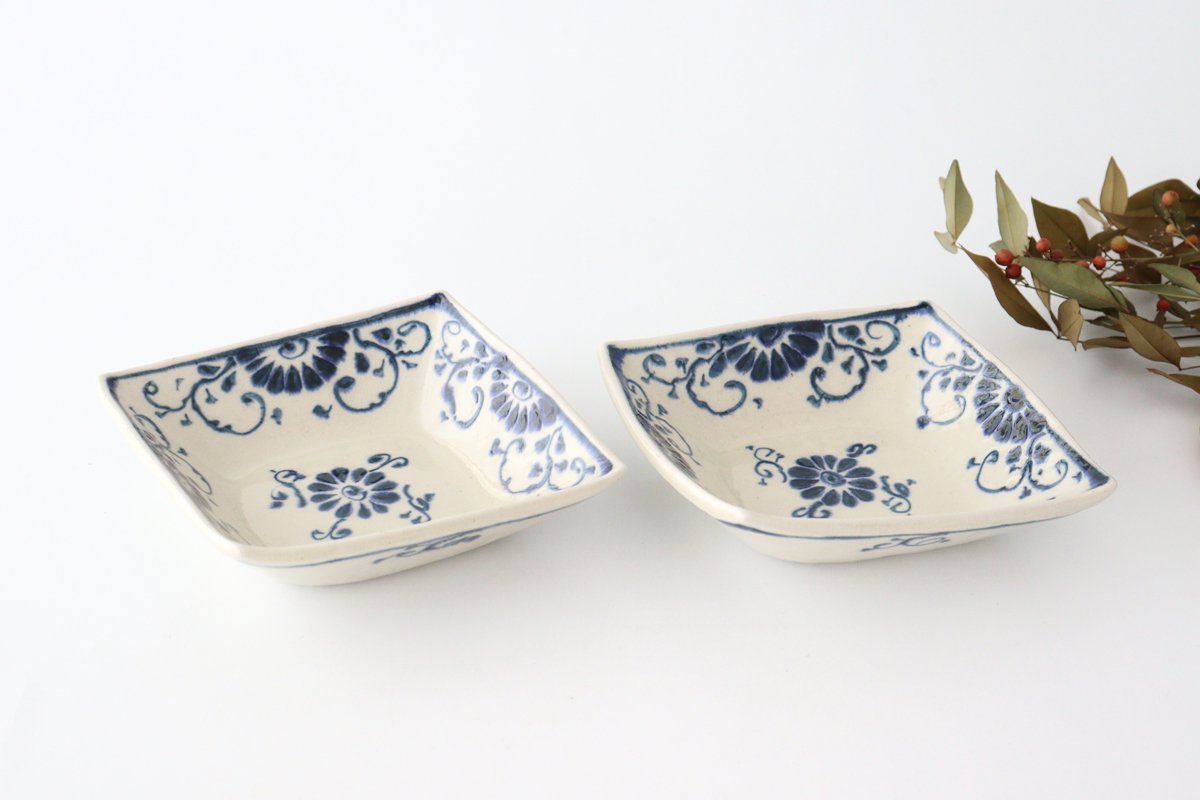 Diamond-shaped Bowl Blue Flower Annan | Serving Bowl Mino Ware