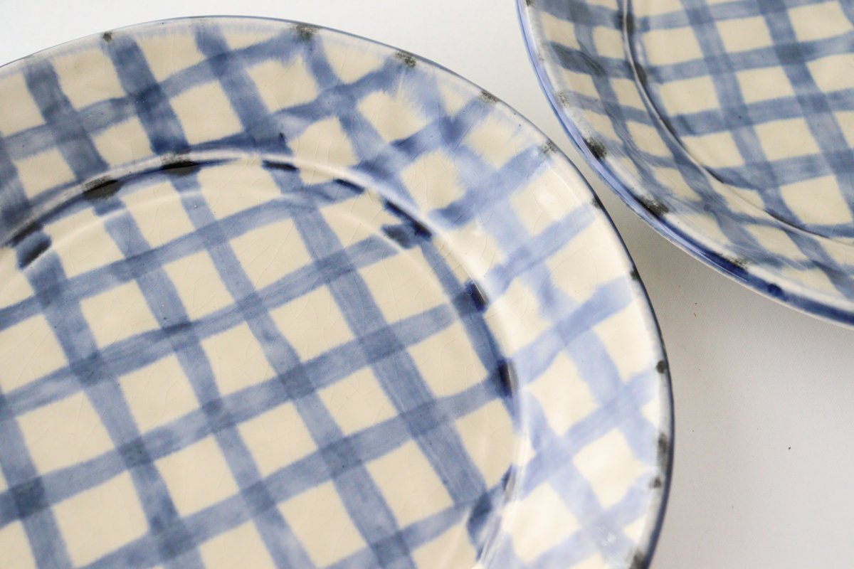 Round Plate Blue Check Pattern | Arita Ware