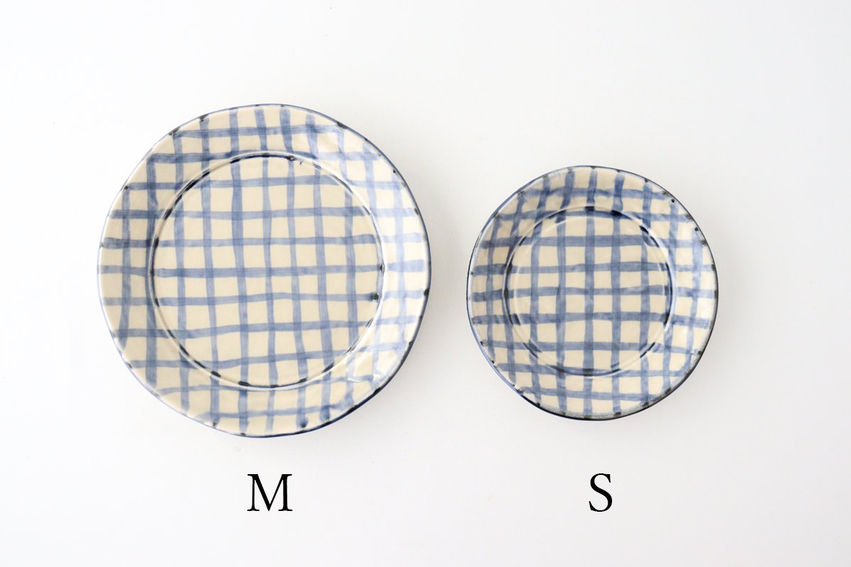 Round Plate Blue Check Pattern | Arita Ware