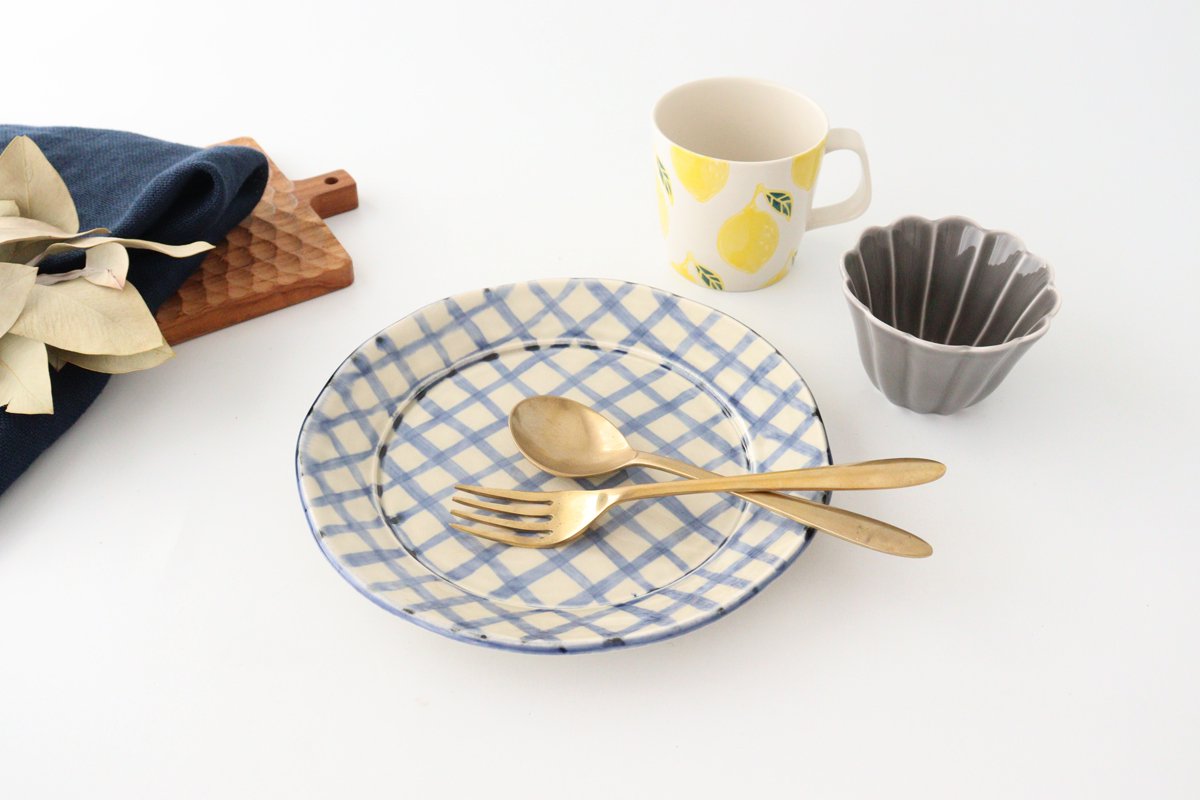 Round Plate Blue Check Pattern | Arita Ware