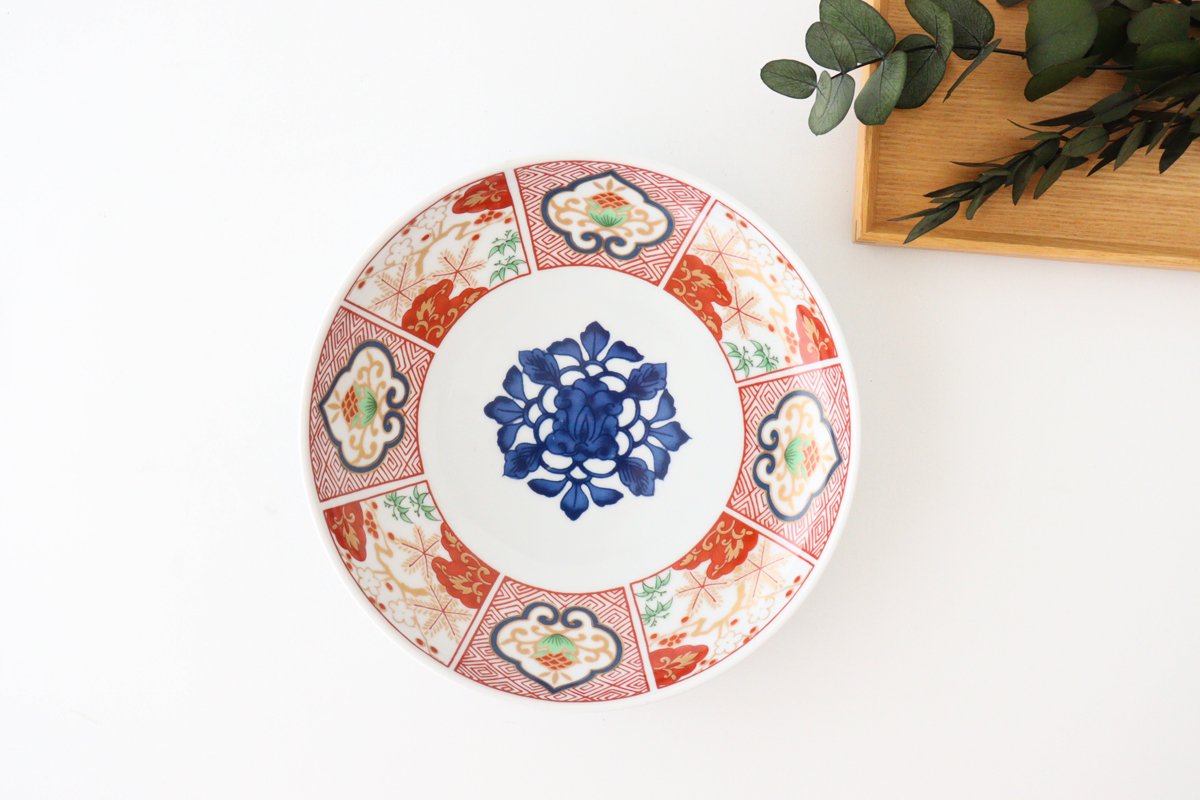 Round Plate Red and Gold 19.7cm/7.8in | Hasami Ware