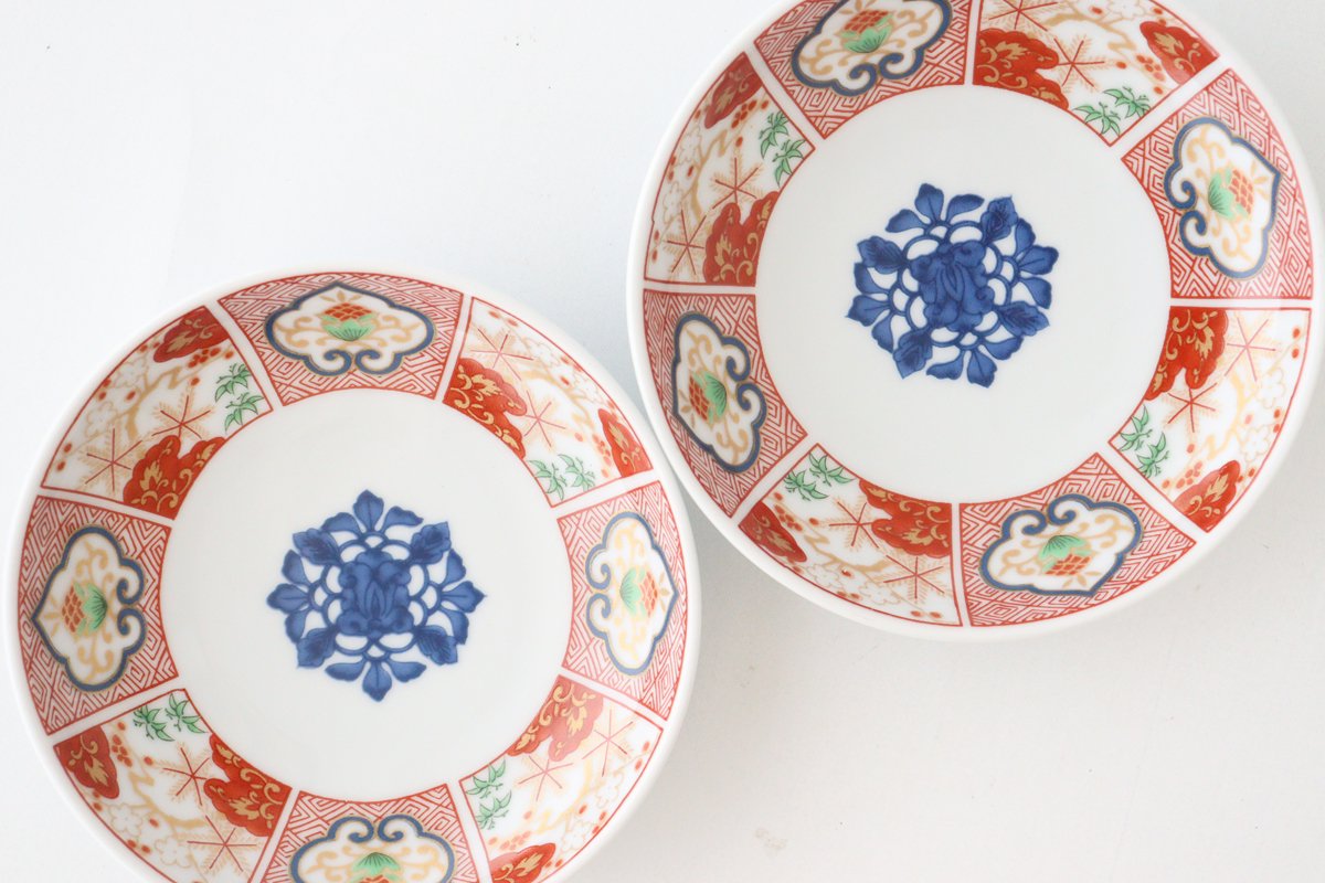 Small Plate Colored Paintings with Gold | Hasami Ware