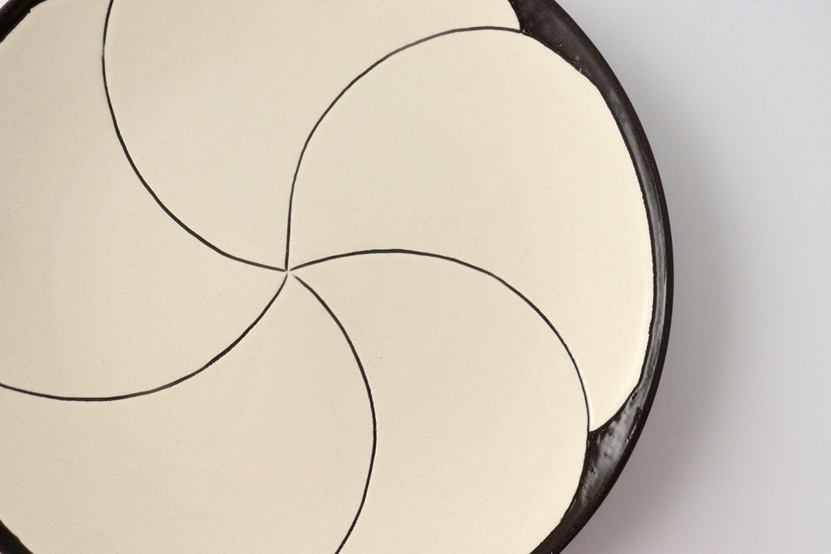 24cm/9.4in Plate Ceramic NEZIRI Plum Hasami Ware