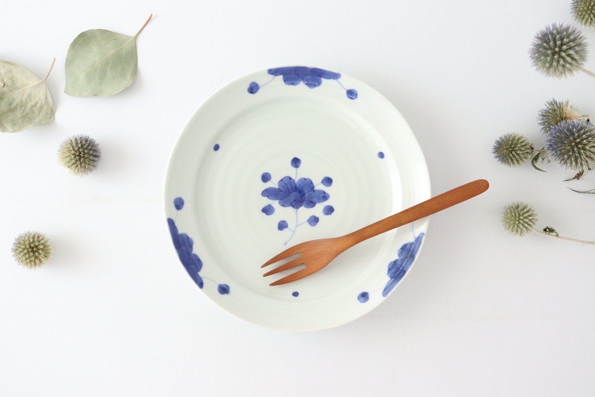 Round Plate Peonies 18cm/7.1in | Arita Ware