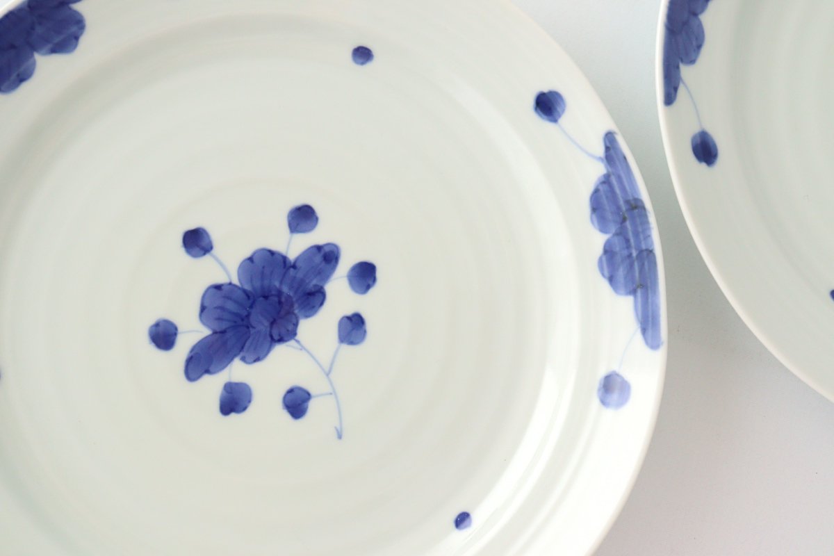 Round Plate Peonies 18cm/7.1in | Arita Ware