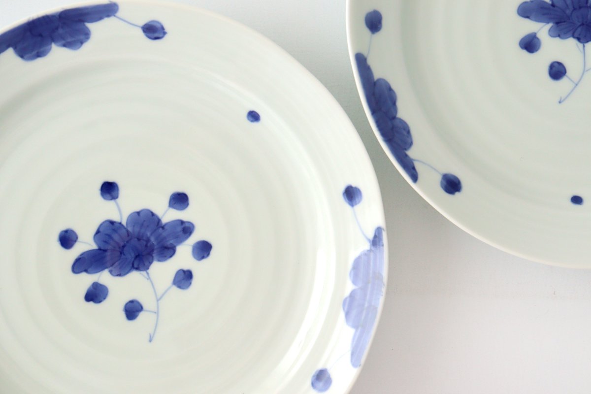 Round Plate Peonies 18cm/7.1in | Arita Ware
