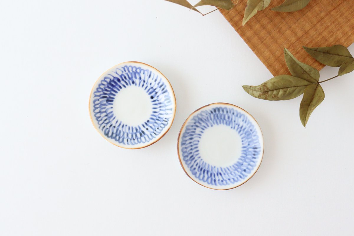 Round Sauce Plate Blue Arabesque | Arita Ware