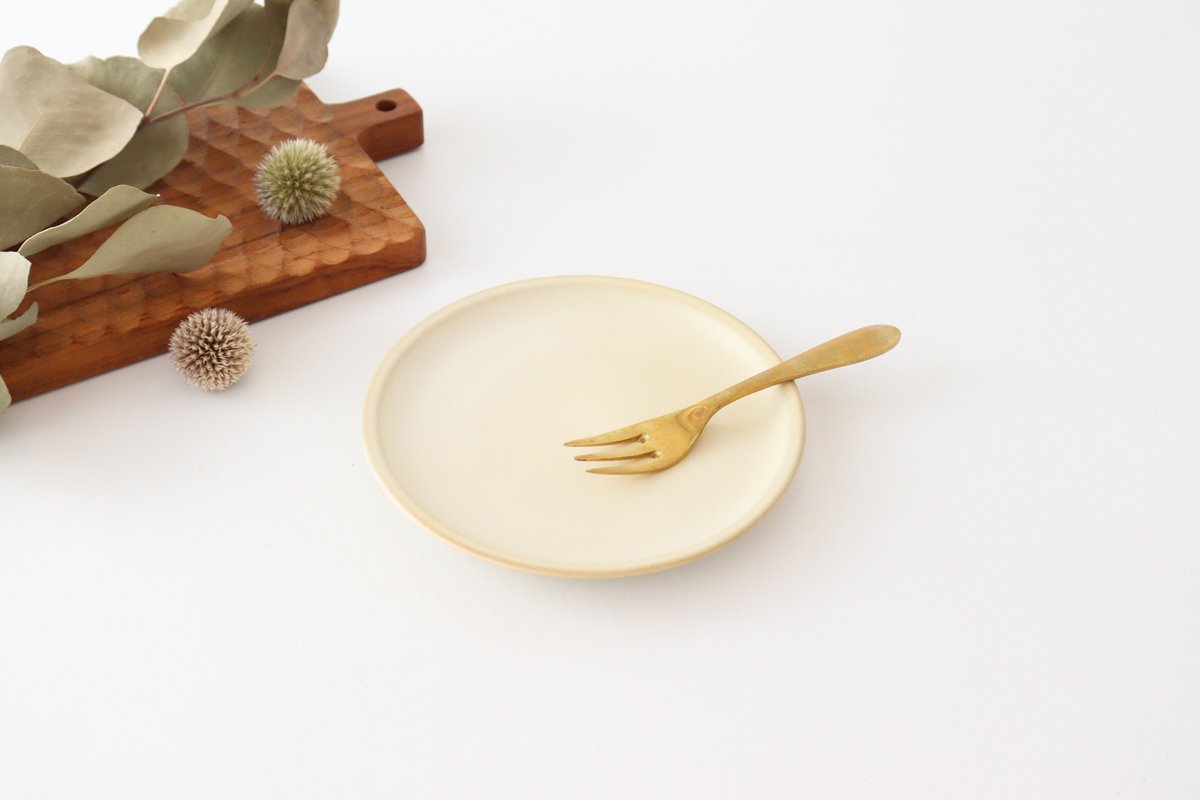 Round plate 13.5cm Ivory Pottery Sucre Hasami ware
