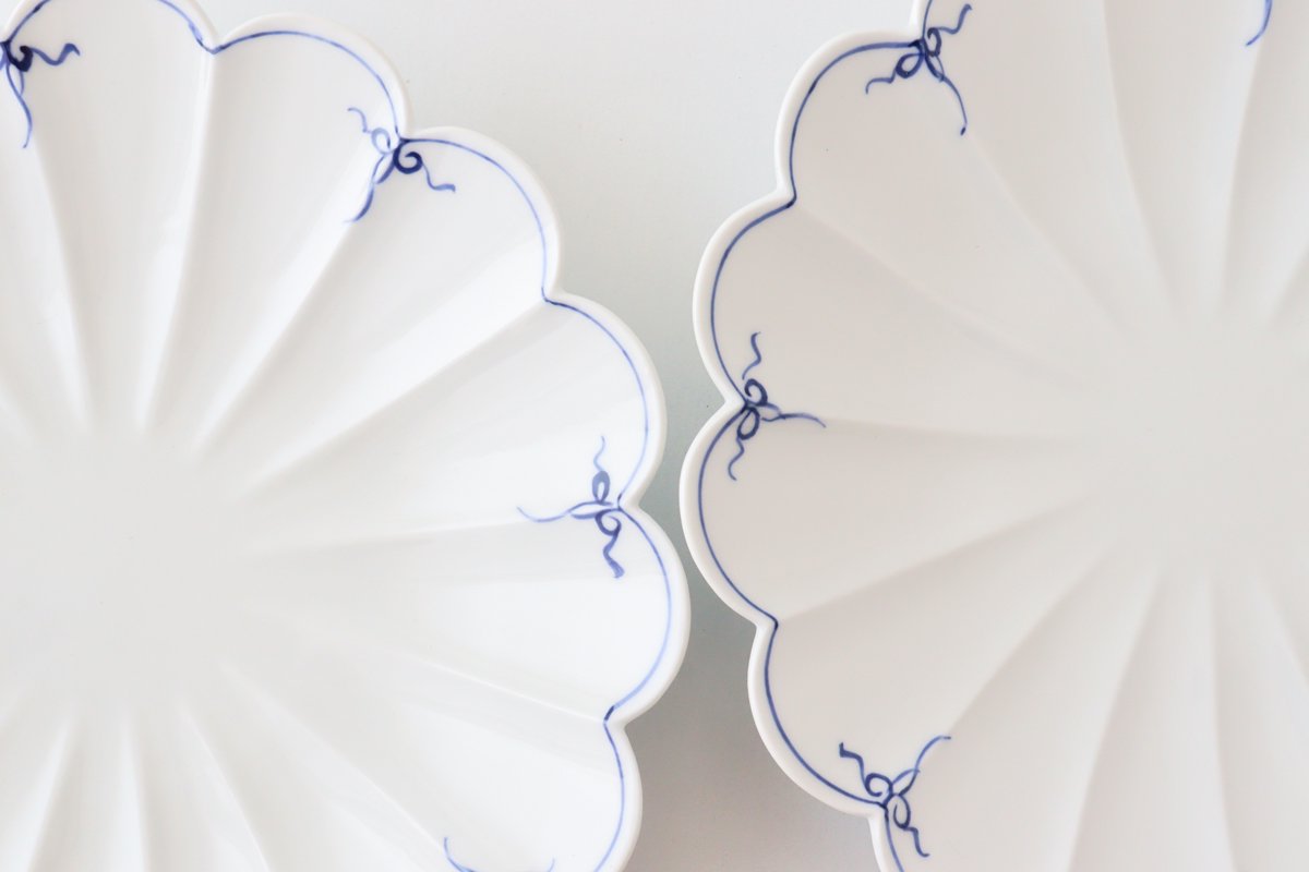 Large Plate Chrysanthemum Pattern | Hasami Ware