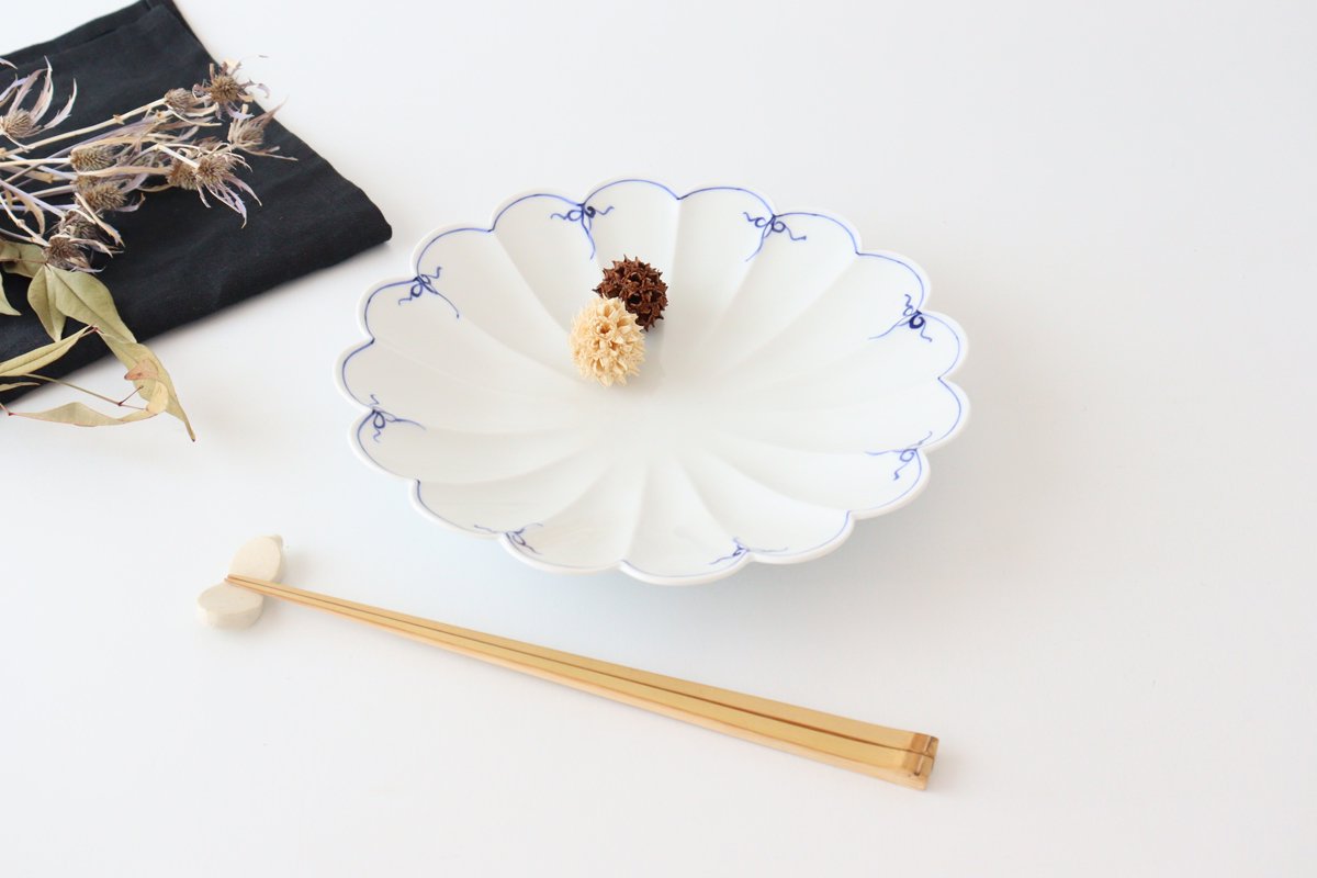 Large Plate Chrysanthemum Pattern | Hasami Ware