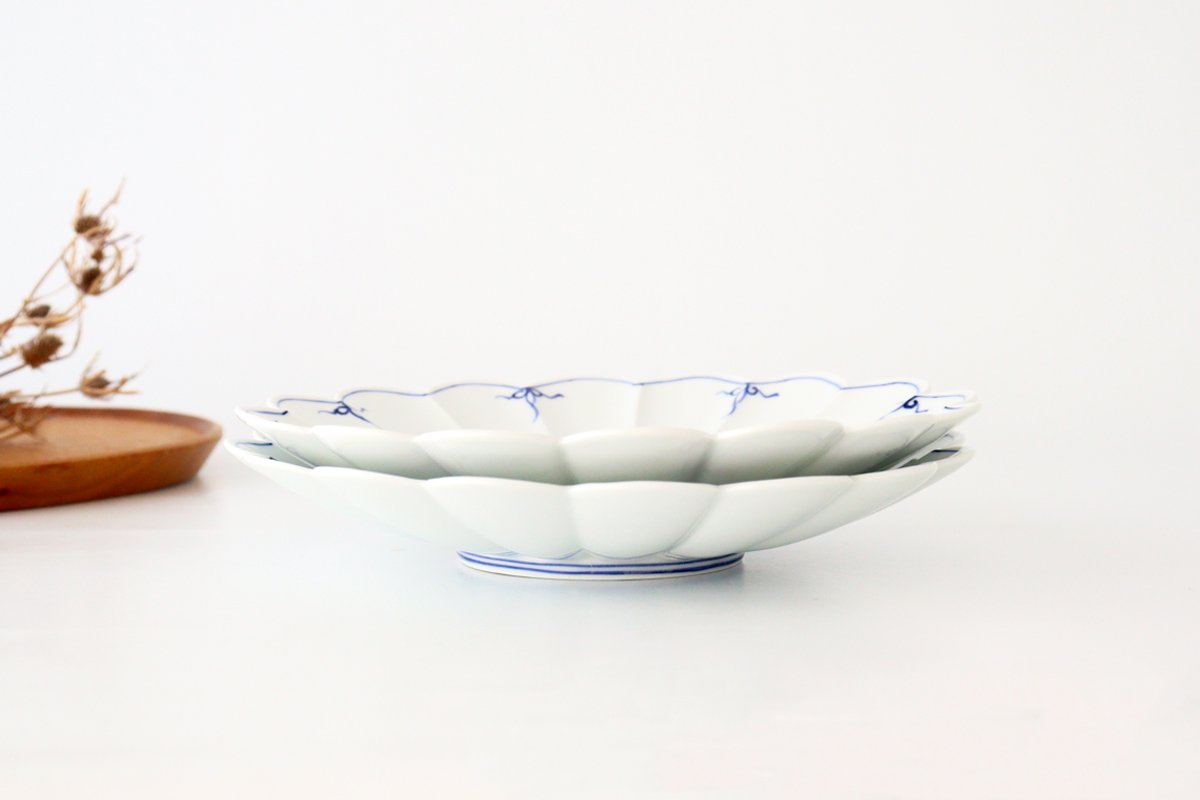 Large Plate Chrysanthemum Pattern | Hasami Ware