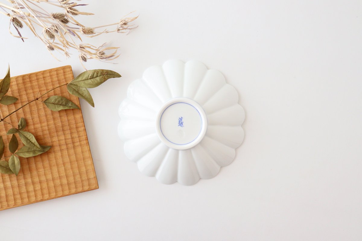 Chrysanthemum Shaped Plate Blue Medium | Hasami Ware