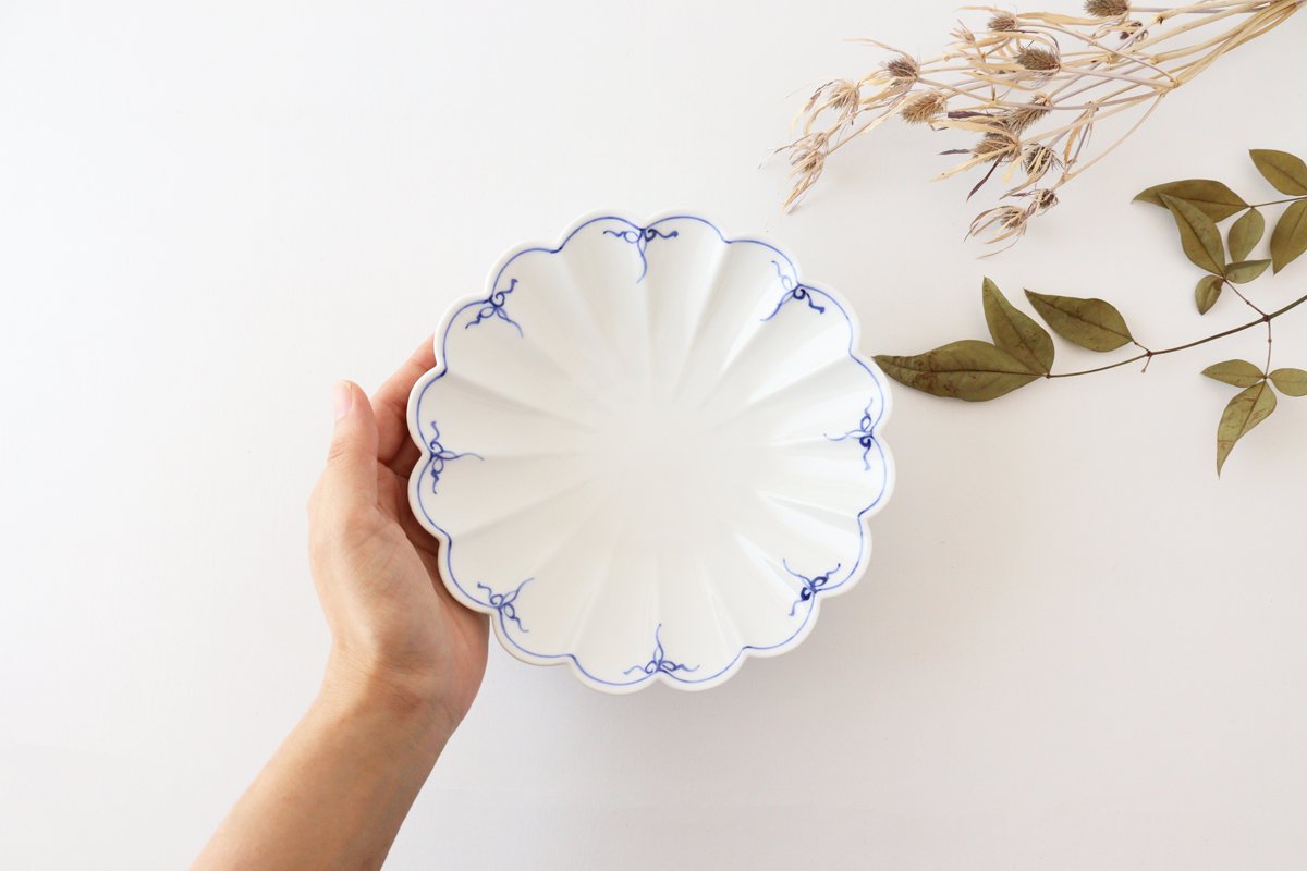 Chrysanthemum Shaped Plate Blue Medium | Hasami Ware