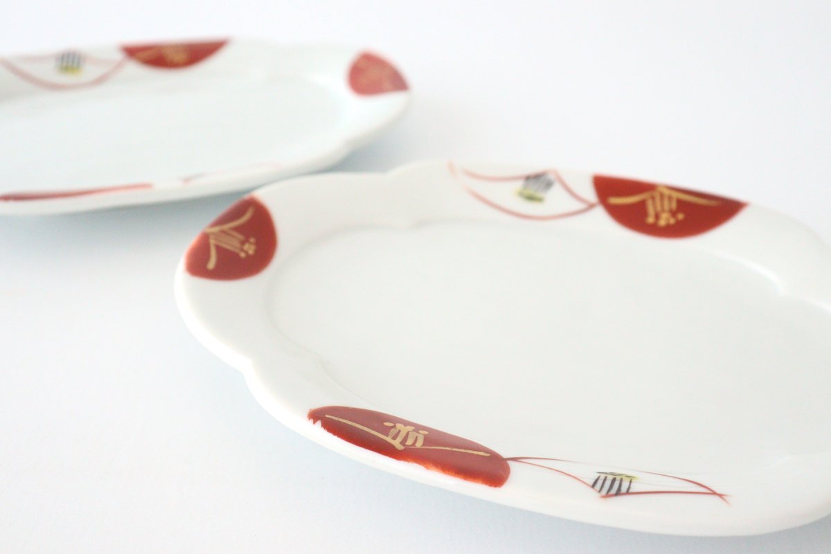 Zoho Kiln Oval Plate Red Camellia | Mino Ware
