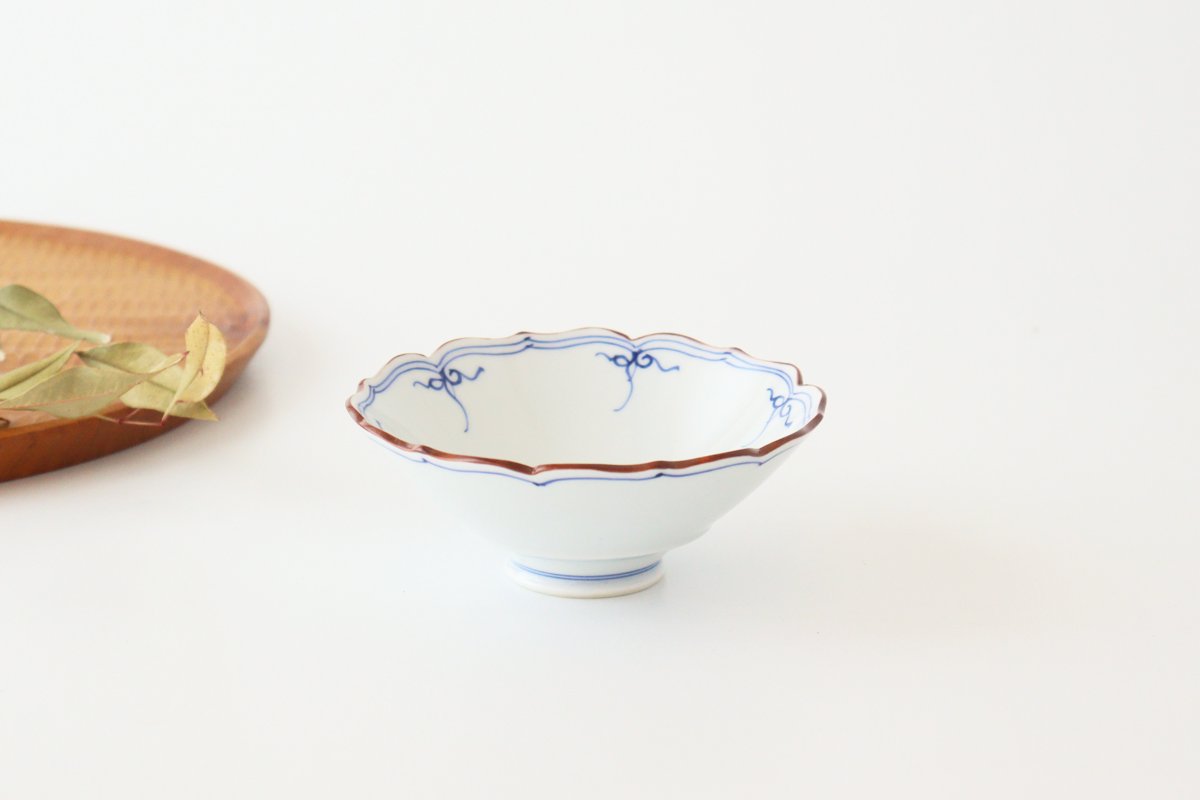 Bellflower-shaped Small Bowl Blue | Kobachi Hasami Ware