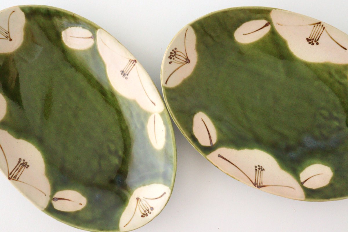 Zoho Kiln Oval Medium Plate Oribe White Camellia | Mino Ware