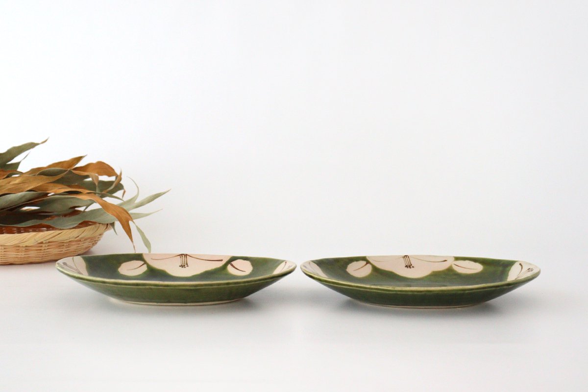 Zoho Kiln Oval Medium Plate Oribe White Camellia | Mino Ware