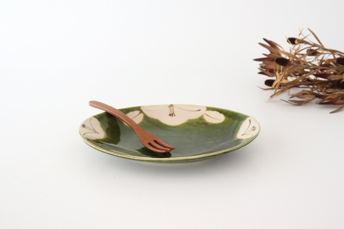 Zoho Kiln Oval Medium Plate Oribe White Camellia | Mino Ware