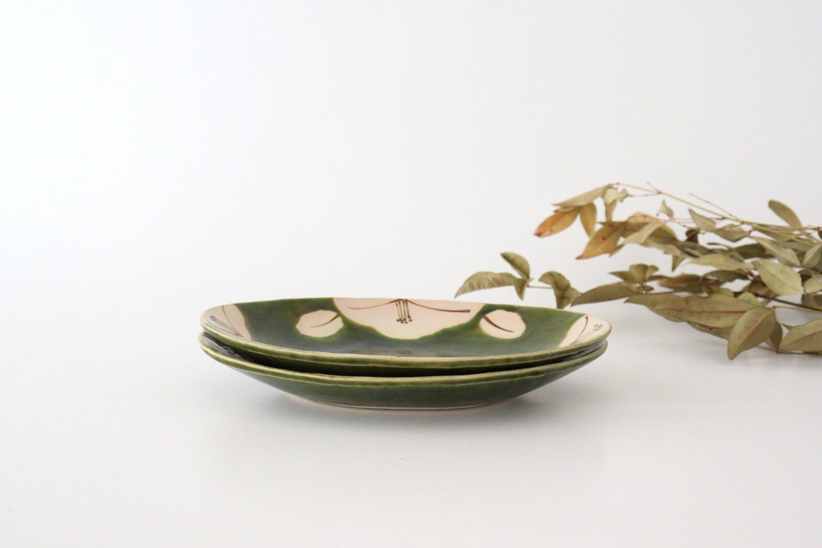 Zoho Kiln Oval Medium Plate Oribe White Camellia | Mino Ware