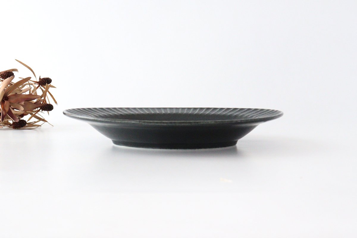 Oval Platter Chrysanthemum Black | Mino Ware