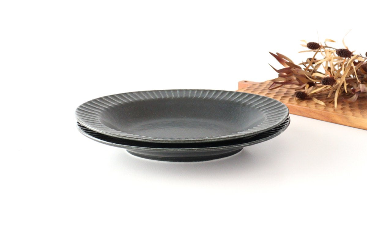 Oval Platter Chrysanthemum Black | Mino Ware