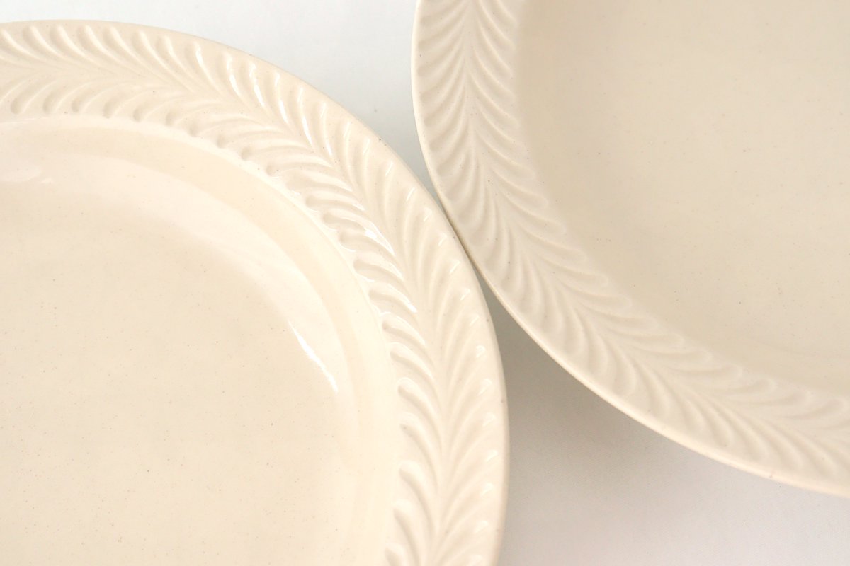 24cm/9.4in Bowl Ivory Ceramic Rosemary Hasami Ware