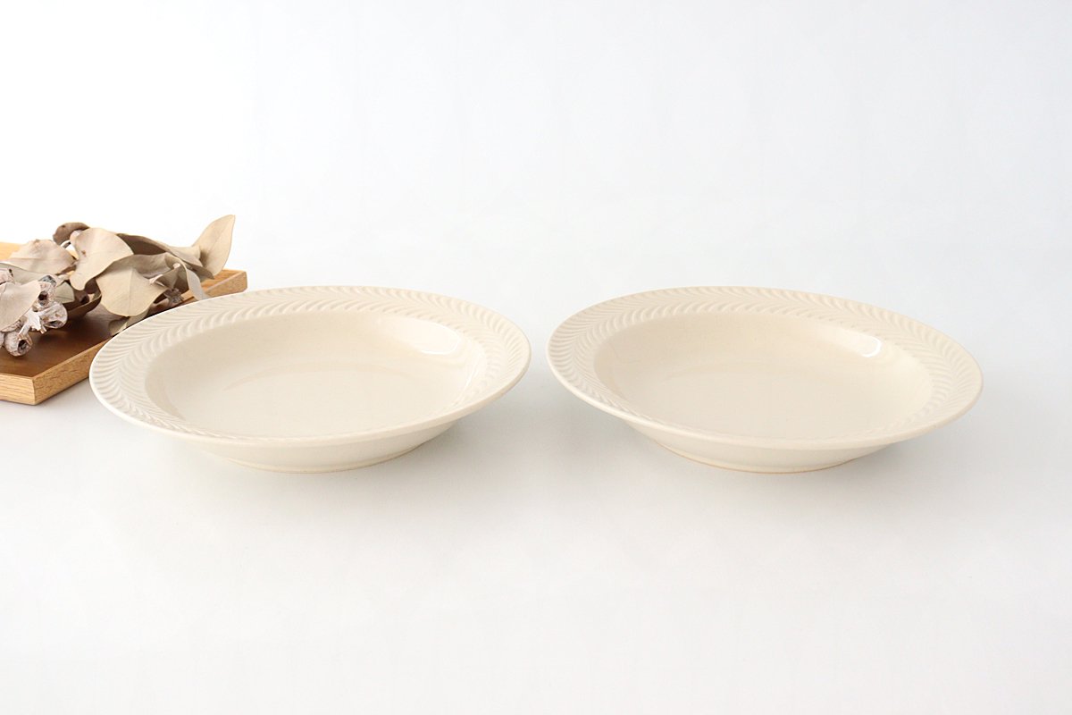 24cm/9.4in Bowl Ivory Ceramic Rosemary Hasami Ware