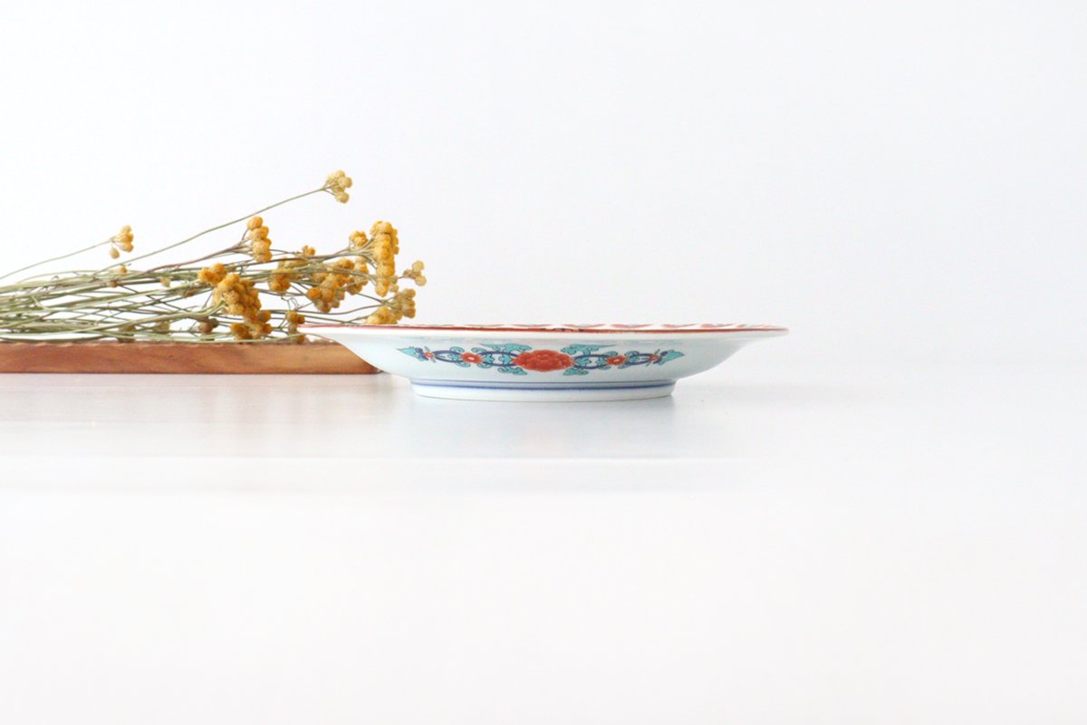 Round Plate Plum and Chrysanthemum Pattern | Arita Ware