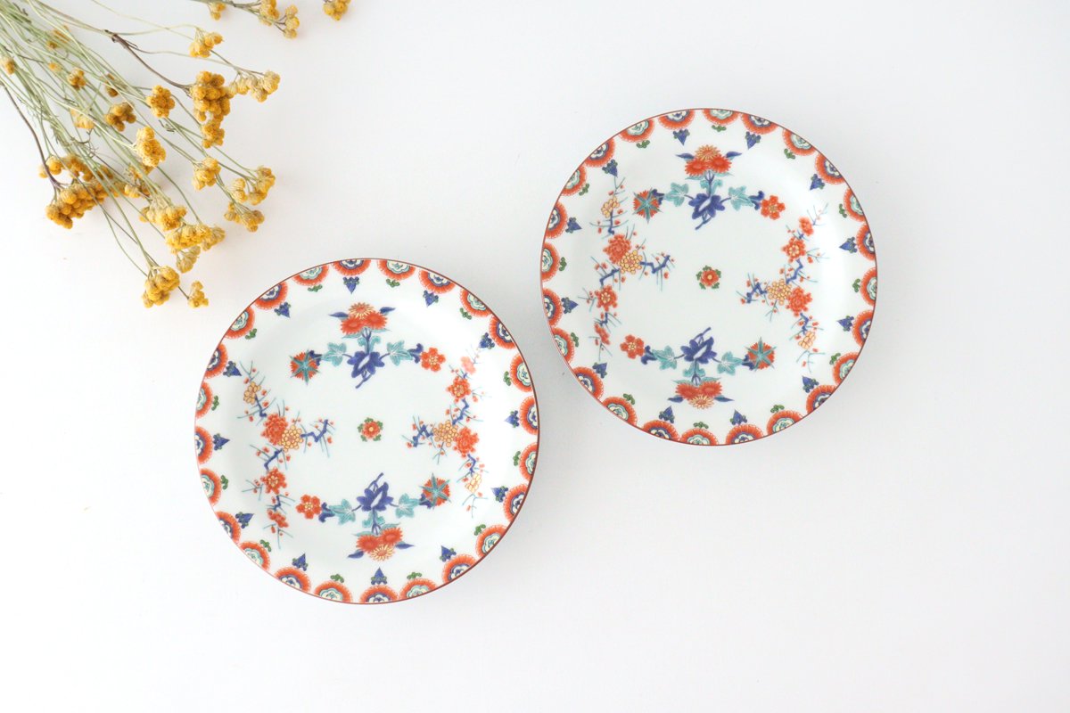 Round Plate Plum and Chrysanthemum Pattern | Arita Ware