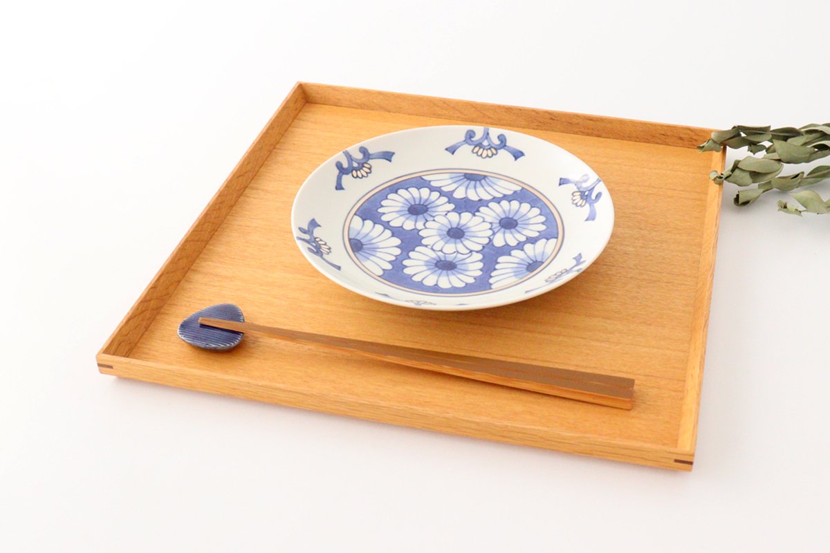 Rinkurou Kiln Round Plate Chrysanthemum Blue and Silver 18.5cm/7.3in | Hasami Ware