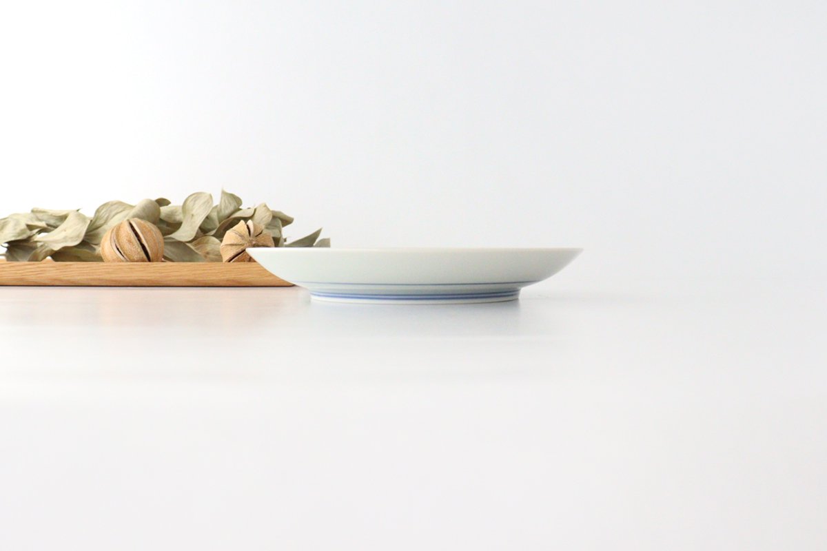Rinkurou Kiln Round Plate Flower Blue and Silver 18.5cm/7.3in | Hasami Ware-Detail2