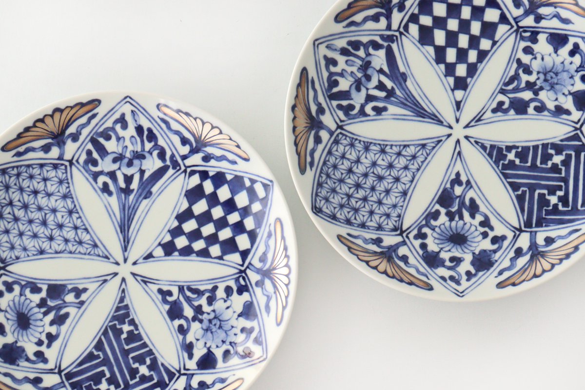 Rinkurou Kiln Round Plate Flower Blue and Silver 18.5cm/7.3in | Hasami Ware