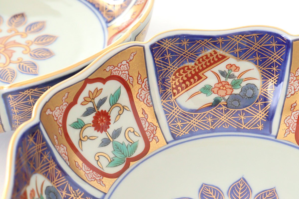 Rinkurou Kiln Deep Bowl Old Imari Flower Pattern | Serving Bowl Hasami Ware