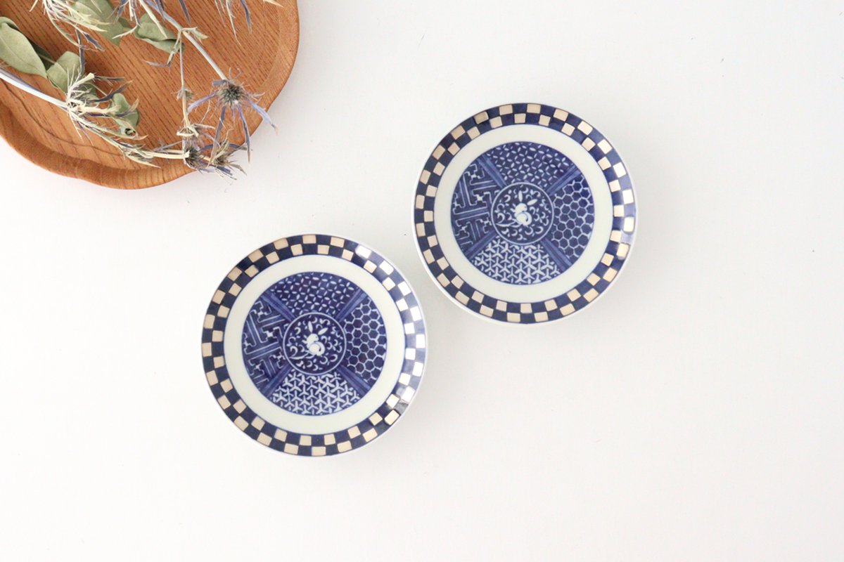 Rinkurou Kiln Round Sauce Plate Rabitt and Ichimatsu Pattern 10.5cm/4.1in | Hasami Ware