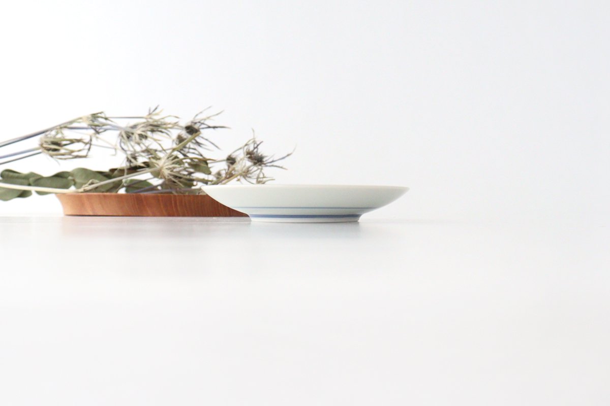 Rinkurou Kiln Round Sauce Plate Rabitt and Ichimatsu Pattern 10.5cm/4.1in | Hasami Ware