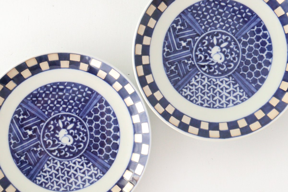 Rinkurou Kiln Round Sauce Plate Rabitt and Ichimatsu Pattern 10.5cm/4.1in | Hasami Ware